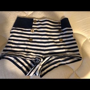 HIGH WAISTED ZARA BOOTY SHORTS 2 for 30$